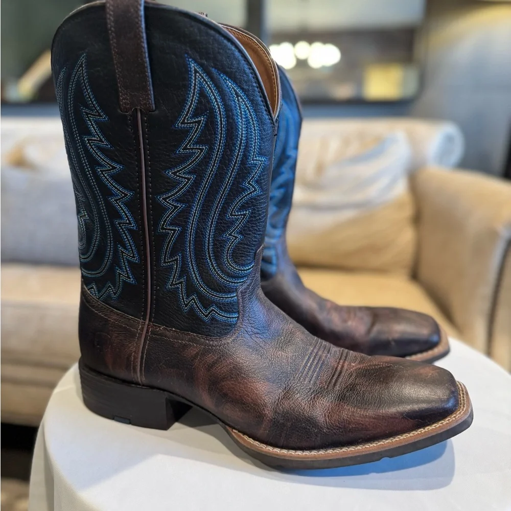 Ariat Sport Big Country Wide Square Toe Cowboy Boot, Like New, See Flaw Details - Picture 10 of 11